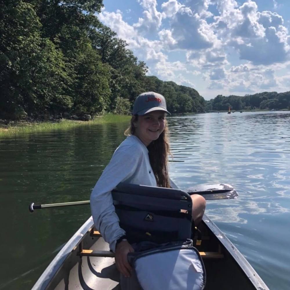 Meet your Posher, Lily